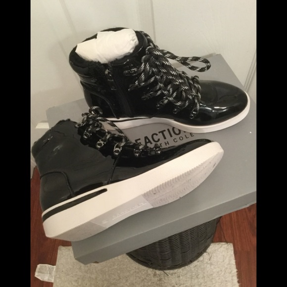 ❤️ KC BOTTIE❤️ - Picture 2 of 5